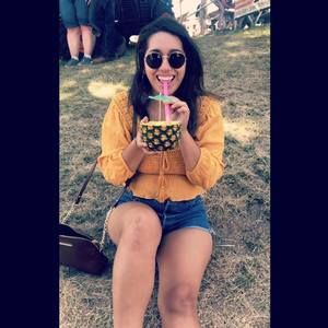 Meet your Posher, Xochitl